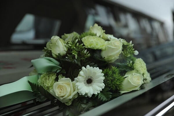 Personalized Funeral Services: A Growing Trend and How to Plan One